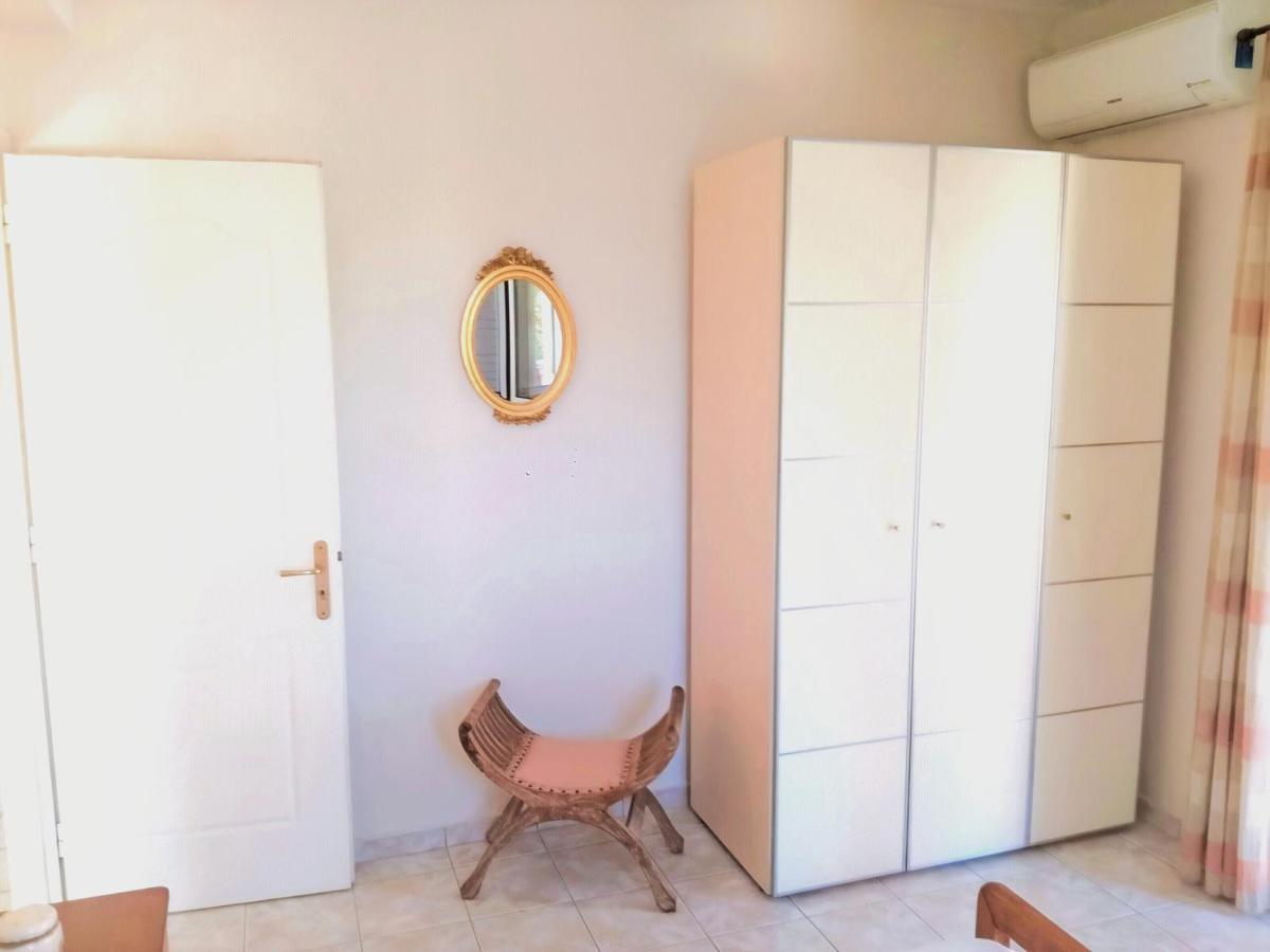Villa Valia Seaside Ипсос Екстериор снимка