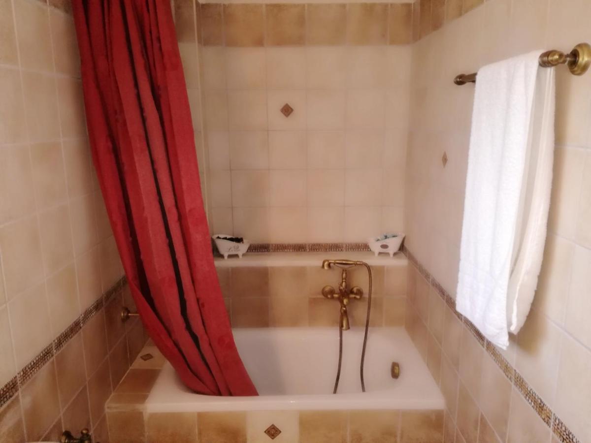 Villa Valia Seaside Ипсос Екстериор снимка